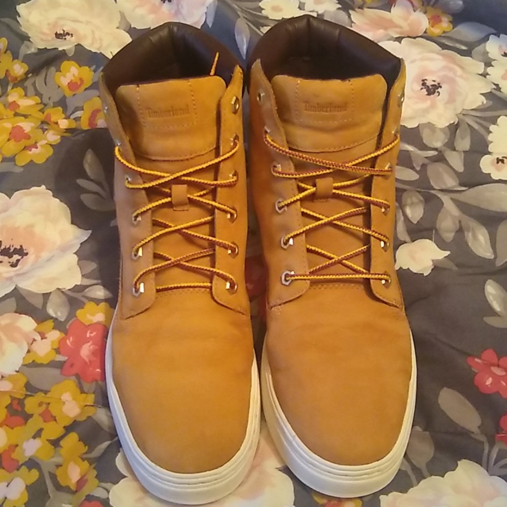 Women's Skyla Bay Timberlands